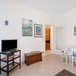 Casa Serena 12 *